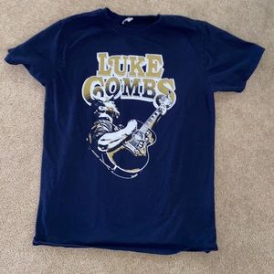 Luke Combs 2017 Concert T-shirt - never worn